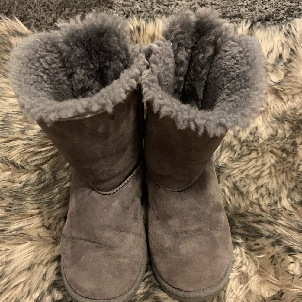 Gray Bow Uggs - image 2